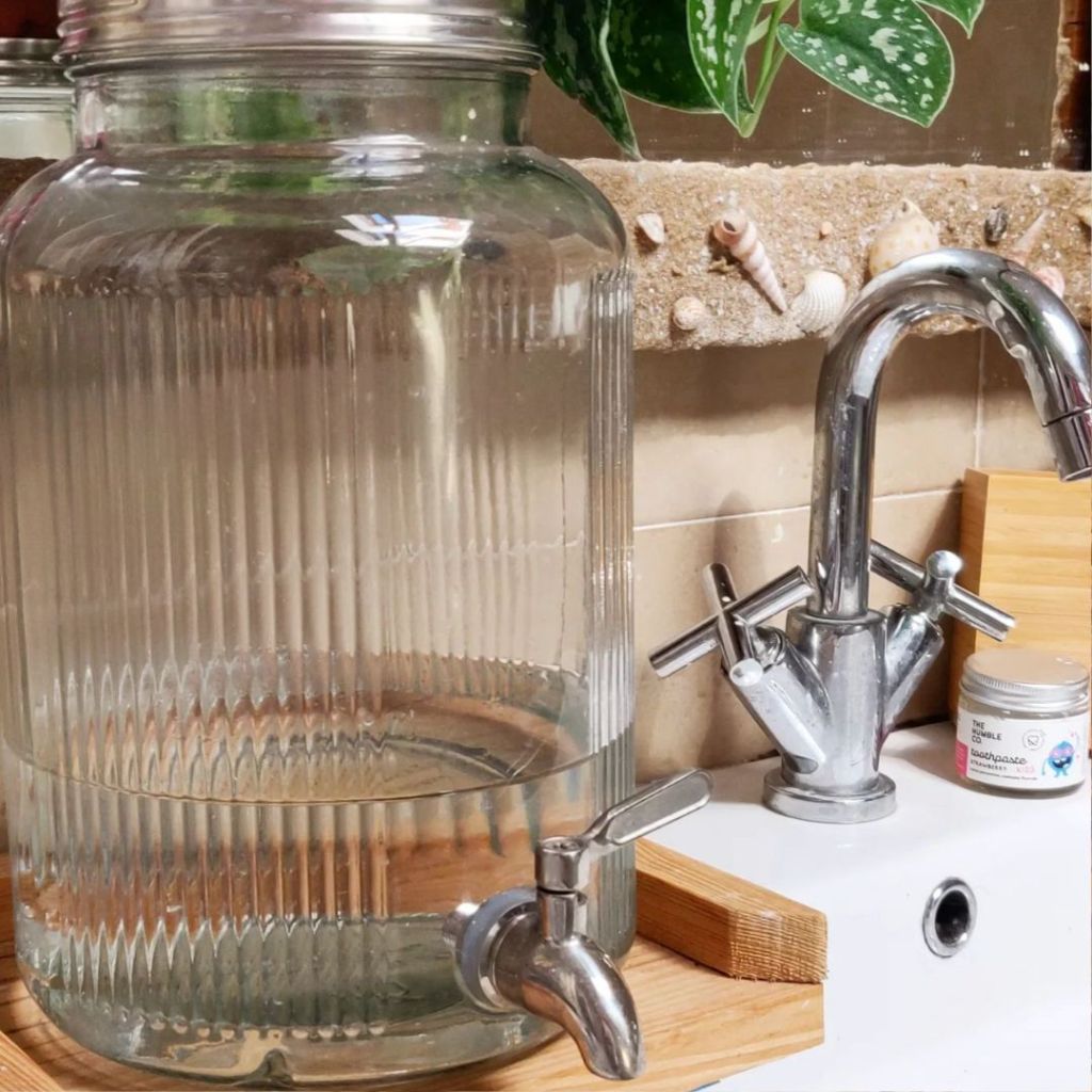 13 DICAS PARA APROVEITAR&nbsp;ÁGUA